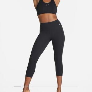 Women’s Gentle Support High-Waisted Cropped Leggings